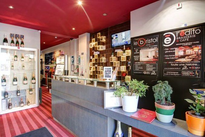 Hotel Bristol Reims in Reims, France from €58: Deals, Reviews