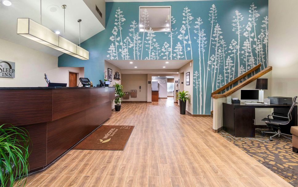 Front desk Photo