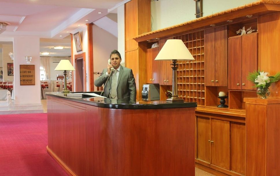 Front desk Photo