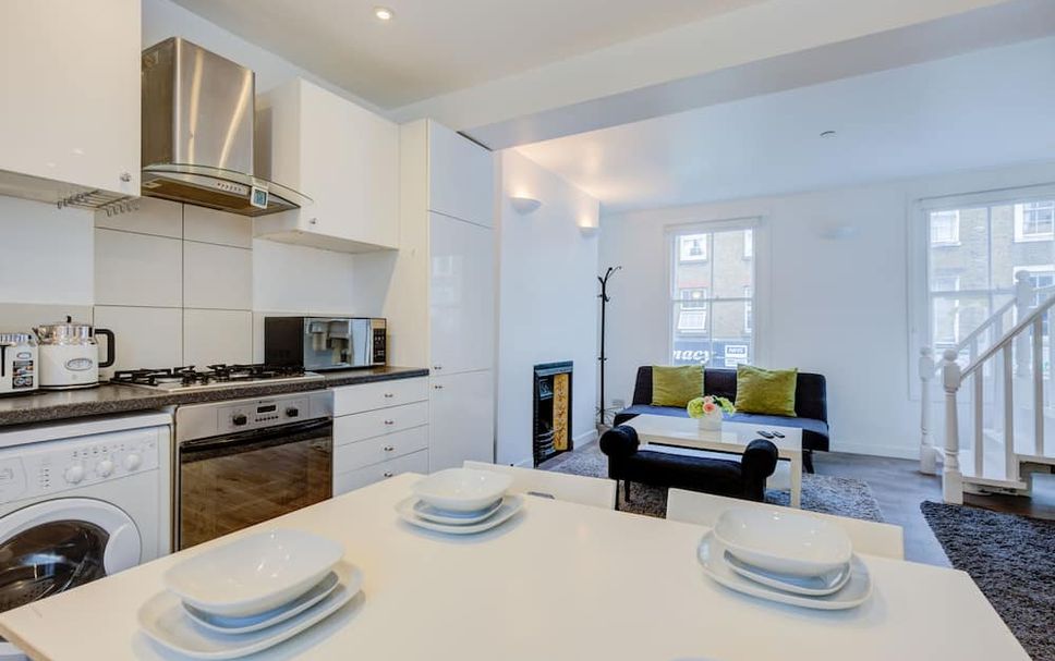 Dining room Photo