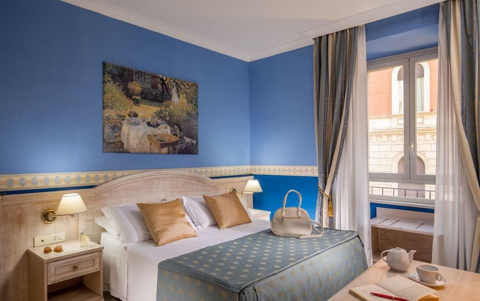 Bedroom Photo