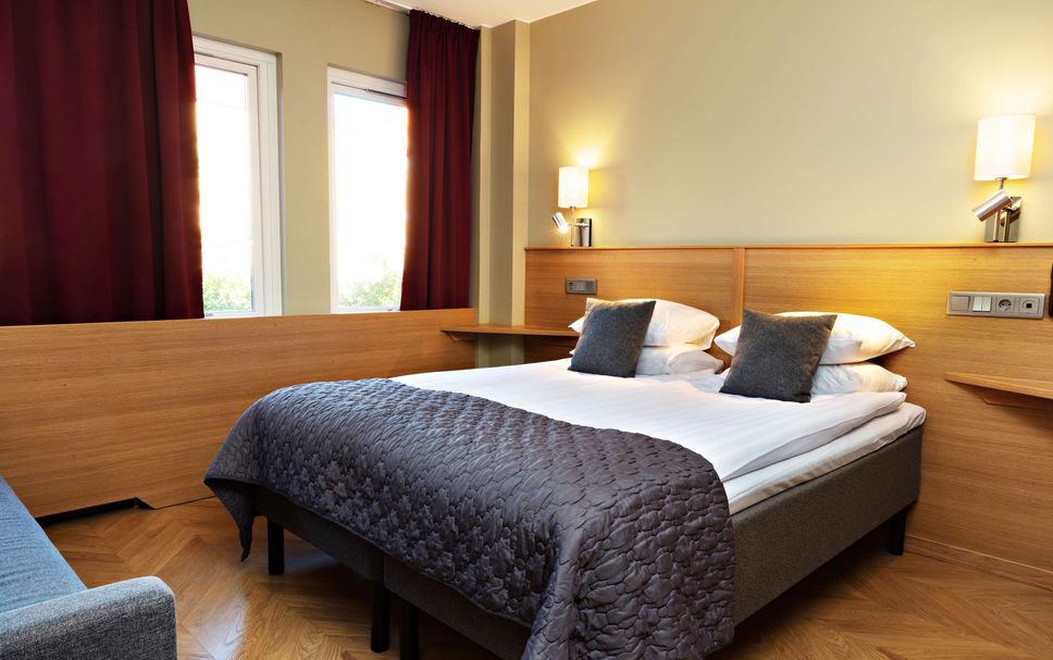 Bedroom Photo