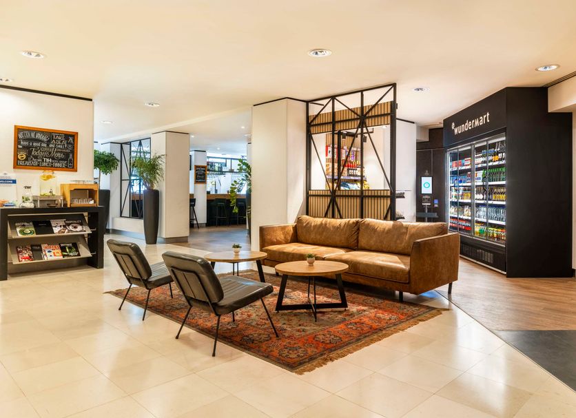 Lounge Photo