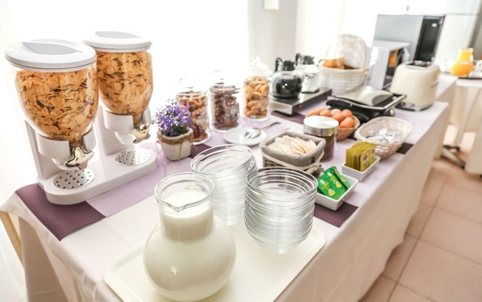 Buffet Photo