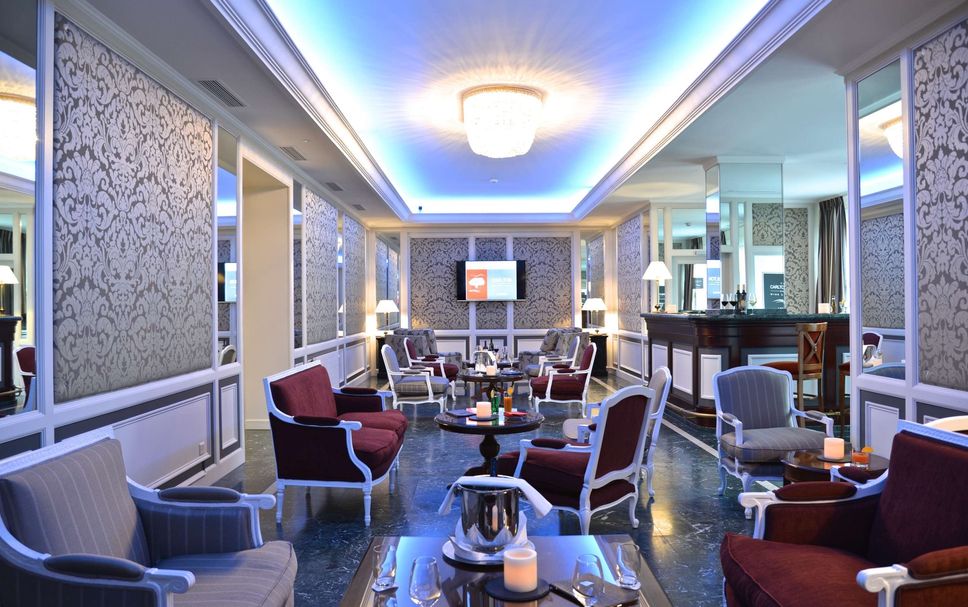 Lounge Photo