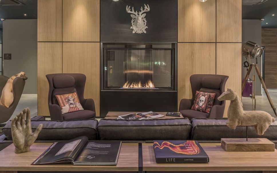 Lounge Photo