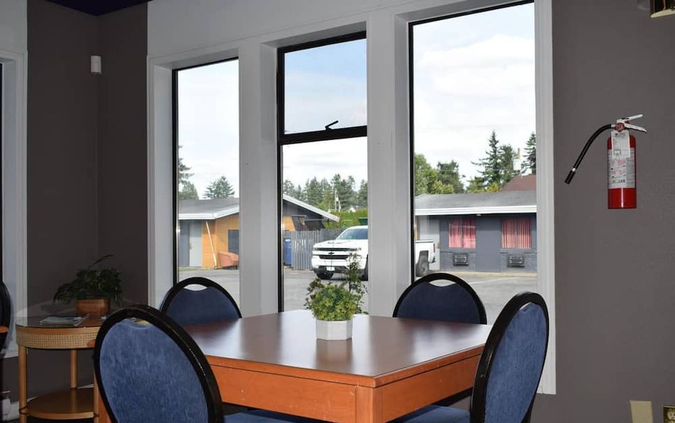 Dining room Photo
