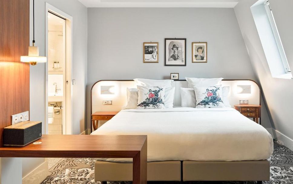 Bedroom Photo