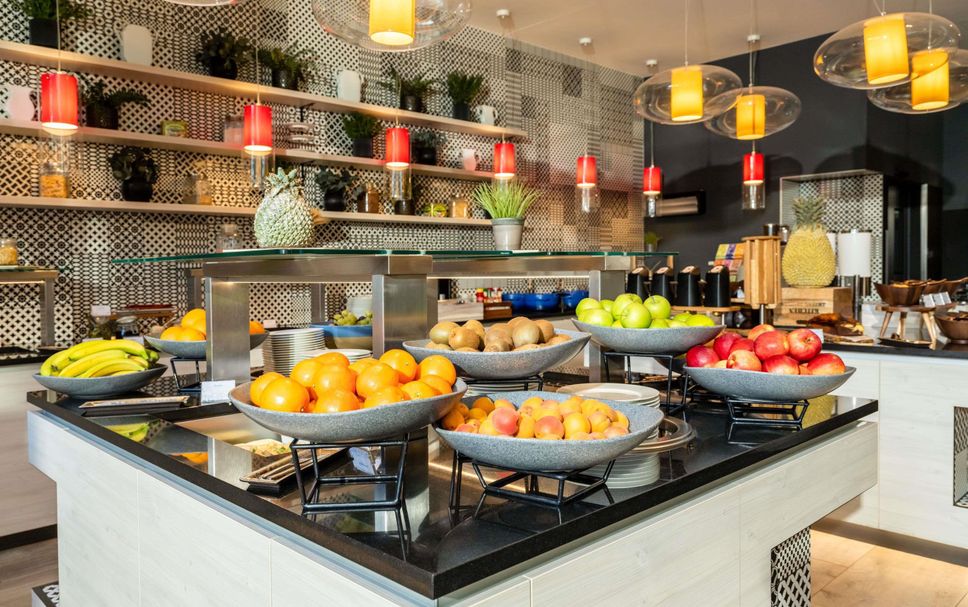 Buffet Photo