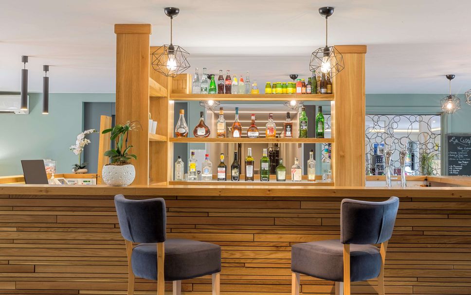 Bar Photo