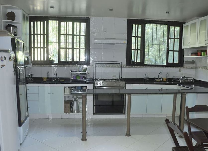 Kitchen Photo