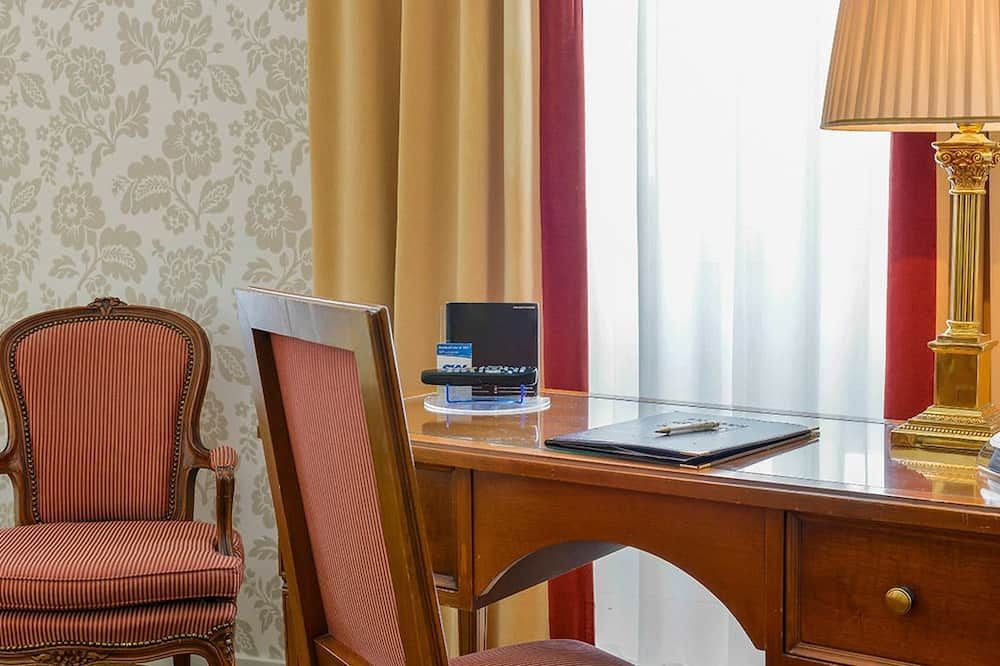 Room amenity