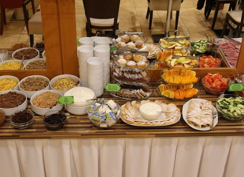 Buffet Photo