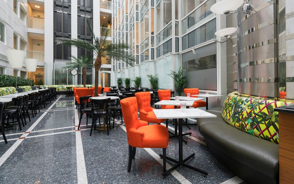 Restaurant Photo