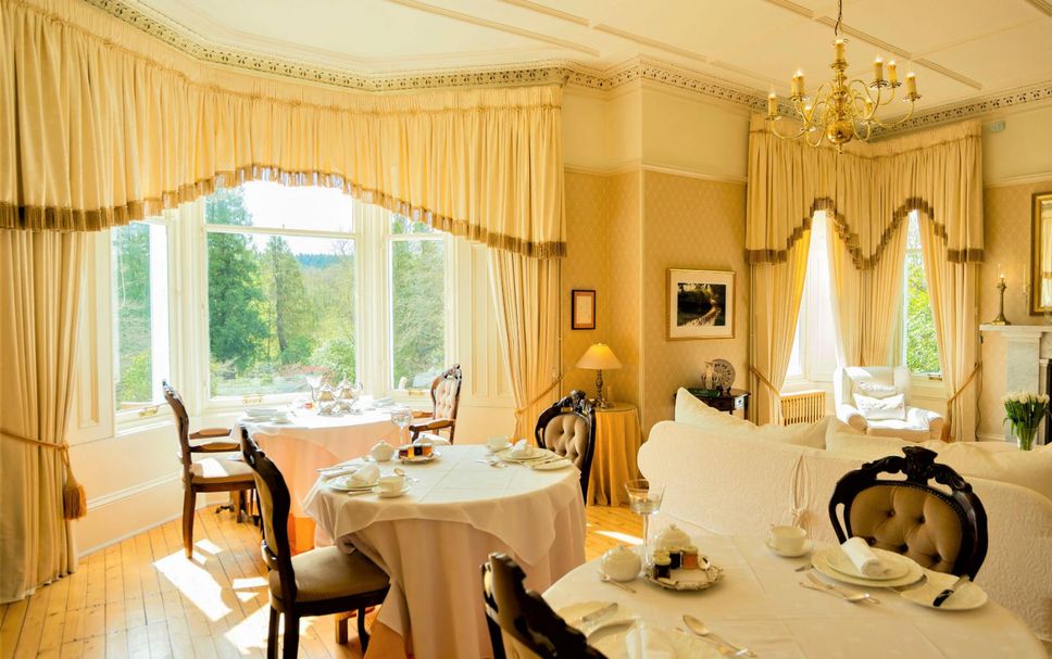 Dining room Photo